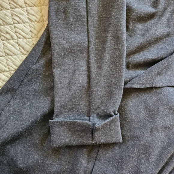 CaBi Gray Long Trench Style Ponte Knit Coat with Classic Professional LG NWOT - Picture 4 of 10
